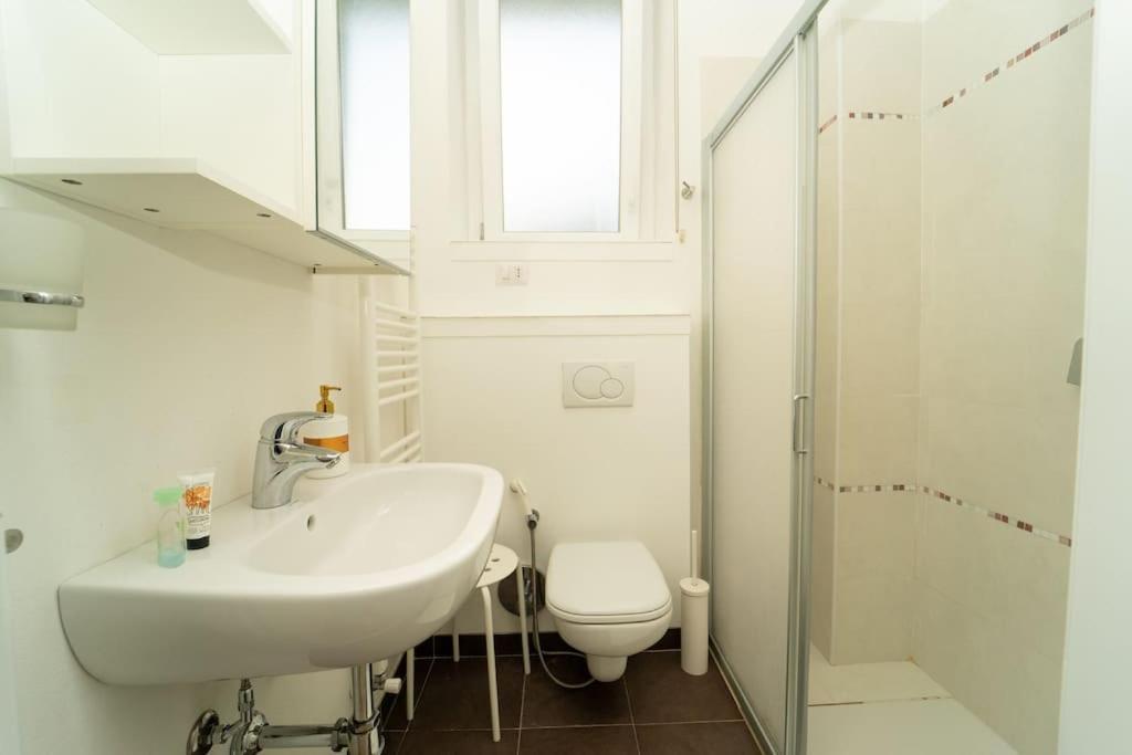 Grazioso Appartamento Sul Lago Blevio Exterior photo